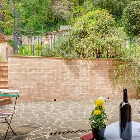 Garden House Guest house *